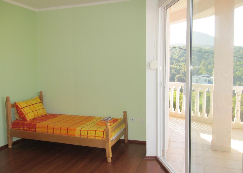 Villa Rossa Utjeha Esterno foto