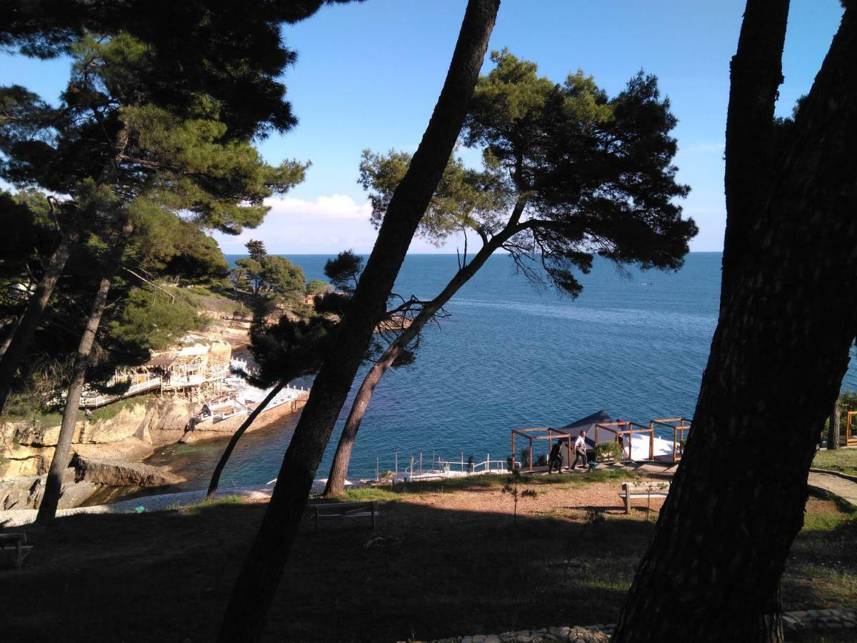 Villa Rossa Utjeha Esterno foto